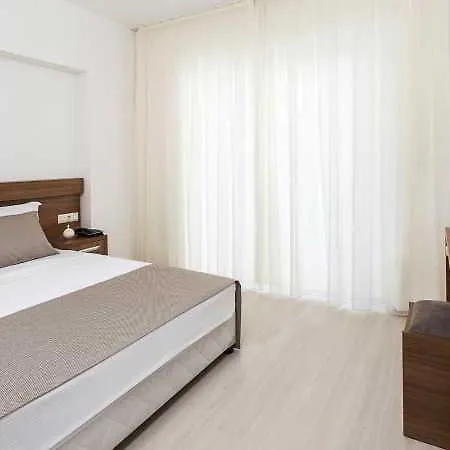 فندق Troy Boutique Hotel&suites&spa 2*