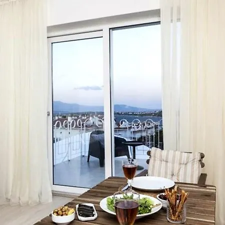 Troy Boutique Hotel&suites&spa فندق